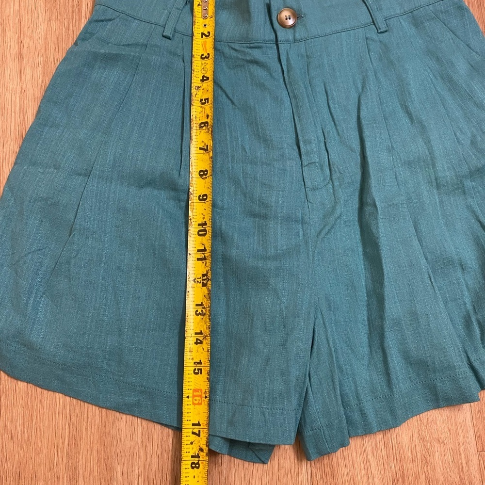 white birch Teal High-Waist Pleated Women's Shorts - Picture 4 of 6